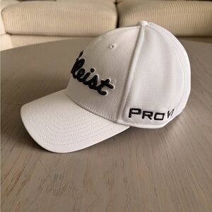 Titleist Men's Tour Sport Mesh Golf Hat Pro V1 FJ White Size: L/XL (R84)